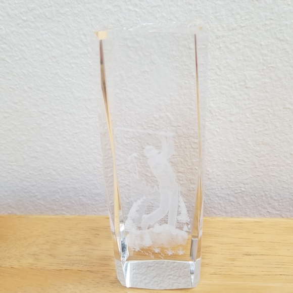 #10038 Rare Collect Lazer Cut Golfer Paper Weight - Picture 1 of 12